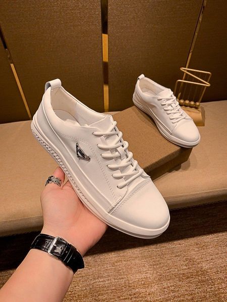 2020 new luxury designer men's casual leather shoes sheepskin lining non-slip outsole comfortable and high-end atmospheric size 39-44
2020 new luxury designer men's casual leather shoes sheepskin lining non-slip outsole comfortable and high-end atmospheric size 39-44