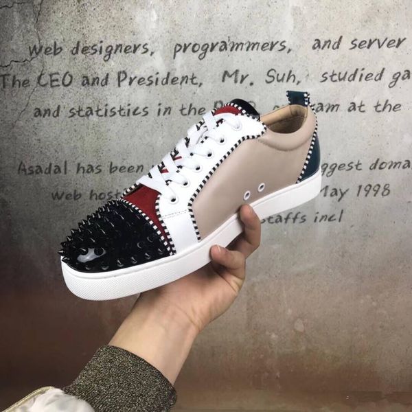 new spikes low sneaker red bottom shoes women,men trainers genuine leather junior lace-up spikes red sole luxury part, Black
new spikes low sneaker red bottom shoes women,men trainers genuine leather junior lace-up spikes red sole luxury part, Black