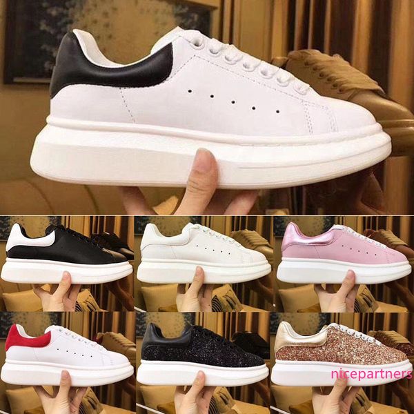 2020 luxury designer men women vintage sneakers fashion leather platform shoes flat outdoors daily dress party casual shoe
2020 luxury designer men women vintage sneakers fashion leather platform shoes flat outdoors daily dress party casual shoe