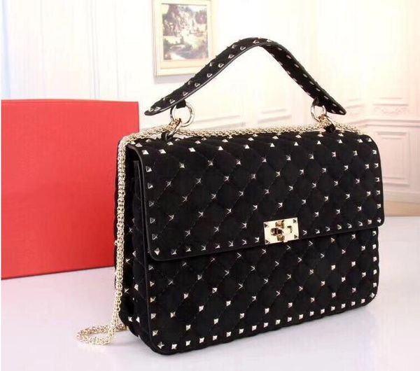 new suede leather shoulder bag long chain rivets bag soft camera bag shoulder straps red nude wine colors big love key
new suede leather shoulder bag long chain rivets bag soft camera bag shoulder straps red nude wine colors big love key