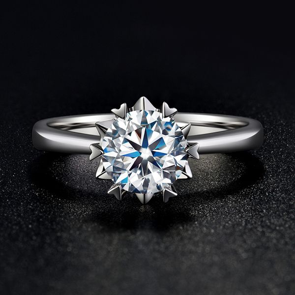 boeycjr 925 silver snowflake 0.5ct/1ct f color moissanite vvs engagement wedding ring with national certificate for women, Golden;silver
boeycjr 925 silver snowflake 0.5ct/1ct f color moissanite vvs engagement wedding ring with national certificate for women, Golden;silver