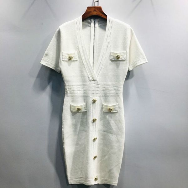 women's sweater 2020 spring new short-sleeved knitted dress metal buttons was thin deep v-neck package hip zipper a word skirt size s-l, White;black
women's sweater 2020 spring new short-sleeved knitted dress metal buttons was thin deep v-neck package hip zipper a word skirt size s-l, White;black