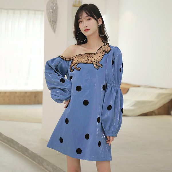 a line korean stain dot cat embroidery dresses women asymmetrical collar lantern sleeve large size mini dresses female 2020 new, Black;gray
a line korean stain dot cat embroidery dresses women asymmetrical collar lantern sleeve large size mini dresses female 2020 new, Black;gray