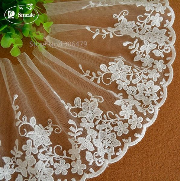 5yards/ lot width 14.5cm white cotton wire embroidered lace fabric , diy handmade lace materials, clothing accessories rs76, Pink;blue
5yards/ lot width 14.5cm white cotton wire embroidered lace fabric , diy handmade lace materials, clothing accessories rs76, Pink;blue