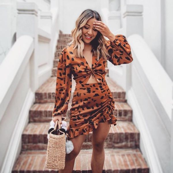 dress for brown leopard printing long sleeves ruffled dress v-neck for party night slim bodycon summer 2020, Black;gray
dress for brown leopard printing long sleeves ruffled dress v-neck for party night slim bodycon summer 2020, Black;gray