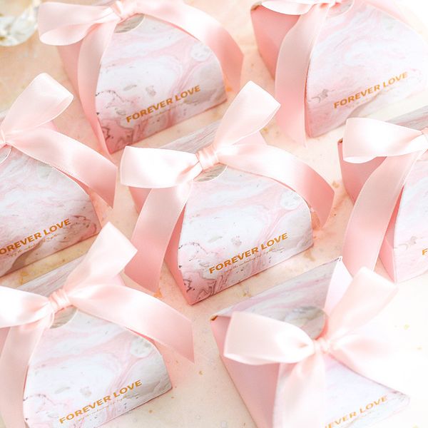 100pcs/lot pink bread candy box wedding favors and gifts gift boxes paper candy box wedding gifts for guests packaging party decoration
100pcs/lot pink bread candy box wedding favors and gifts gift boxes paper candy box wedding gifts for guests packaging party decoration
