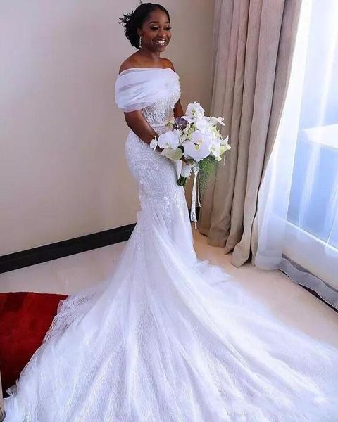 South African Mermaid Wedding Dresses Off-Shoulder Appliques Lace Wedding Dresses With Sweep Train Back Zipper Plus Size Bridal Gowns
South African Mermaid Wedding Dresses Off-Shoulder Appliques Lace Wedding Dresses With Sweep Train Back Zipper Plus Size Bridal Gowns
