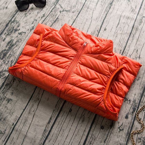 2019 women 90% white duck down vest waistcoat spring autumn winter female slim stand collar thin light women's down coat vests, Black
2019 women 90% white duck down vest waistcoat spring autumn winter female slim stand collar thin light women's down coat vests, Black