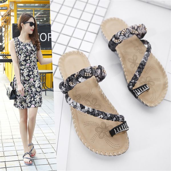 women's slippers comfortable flat sandals 2019 summer shiny rhinestone decorative handmade shoes women slippers, Black
women's slippers comfortable flat sandals 2019 summer shiny rhinestone decorative handmade shoes women slippers, Black