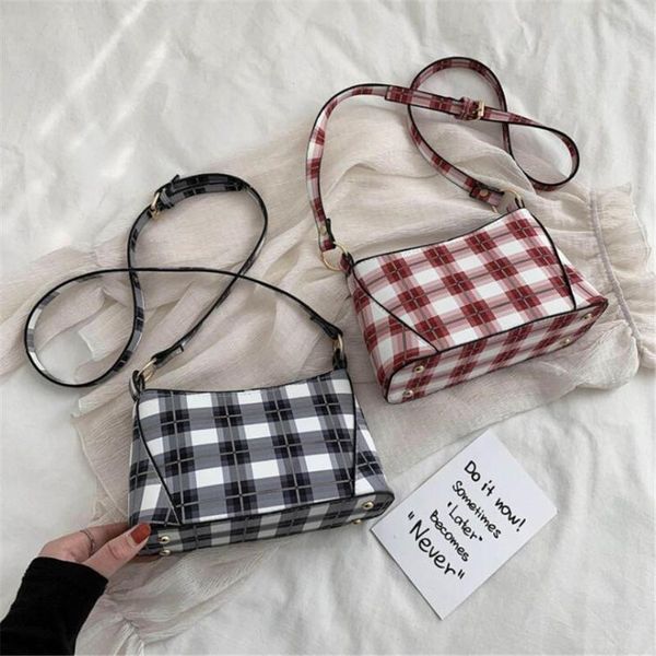 vintage women plaid crossbody bags for girl fashion leather handbags ladies messenger bag cross body single shoulder bags 2020
vintage women plaid crossbody bags for girl fashion leather handbags ladies messenger bag cross body single shoulder bags 2020