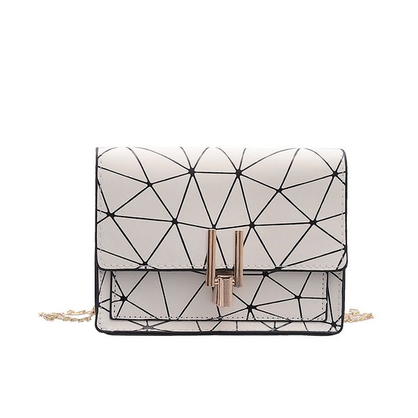 classic 2020 summer fashion chain bag diamond pattern package handbags shoulder leather handbag
classic 2020 summer fashion chain bag diamond pattern package handbags shoulder leather handbag