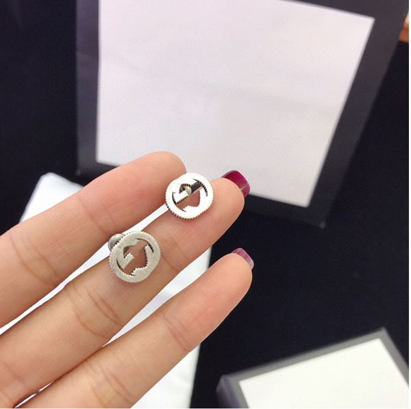 модные минималистский алфавит серебряные серьги оптом женские серьги классический стиль алфавит, Golden;silver
модные минималистский алфавит серебряные серьги оптом женские серьги классический стиль алфавит, Golden;silver