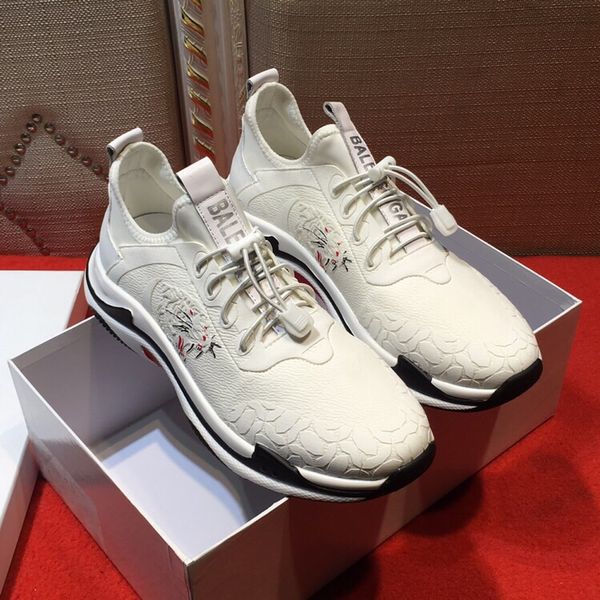 2020 fdshlzj outstanding designer fashion luxury men's breathable texture with lazy decorative laces sports casual shoes size 38-44, Black;red
2020 fdshlzj outstanding designer fashion luxury men's breathable texture with lazy decorative laces sports casual shoes size 38-44, Black;red