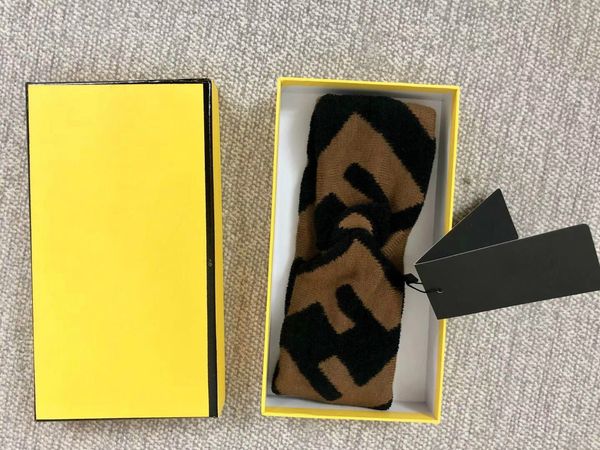 2020 european and american twill 100% pure silk female hair belt, ribbon, scarf, suitable for various occasions
2020 european and american twill 100% pure silk female hair belt, ribbon, scarf, suitable for various occasions