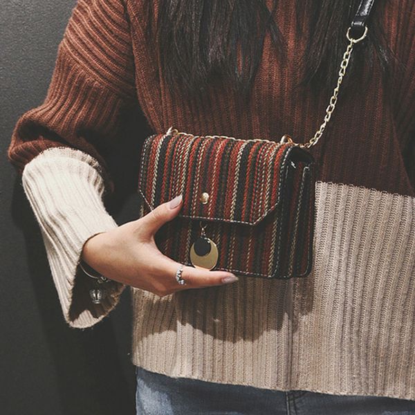 bag 2019 new western style one shoulder inclined shoulder bag web celebrity chain little black texture's department
bag 2019 new western style one shoulder inclined shoulder bag web celebrity chain little black texture's department