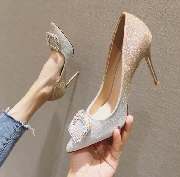 gradient color rhinestone snowflake buckle high heels pointed thin heels light mouth single shoes wedding shoes hor party, Black
gradient color rhinestone snowflake buckle high heels pointed thin heels light mouth single shoes wedding shoes hor party, Black
