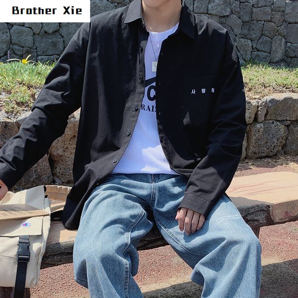 men's casual shirts 2021 bordado alfabeto coreano pure cotton solid color men shirt long sleeve loose trend student autumn streetwear, White;black
men's casual shirts 2021 bordado alfabeto coreano pure cotton solid color men shirt long sleeve loose trend student autumn streetwear, White;black