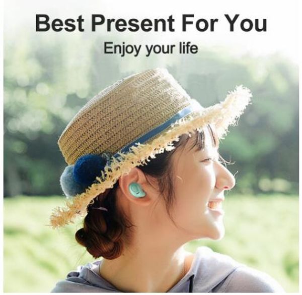 tws 5.0 wireless bluetooth earphone 10h play time wireless headphone 4d stereo handssport earbuds with dual mic
tws 5.0 wireless bluetooth earphone 10h play time wireless headphone 4d stereo handssport earbuds with dual mic