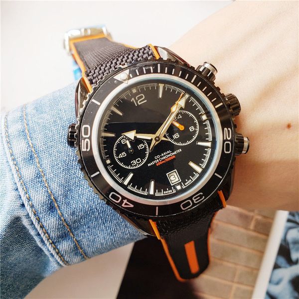 classic mens designer watches luminous chronograph vk japan quartz man luxury watch clock professional 007 wristwatches, Slivery;brown
classic mens designer watches luminous chronograph vk japan quartz man luxury watch clock professional 007 wristwatches, Slivery;brown