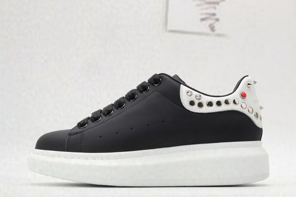 fashion designer sneakersfor sale casual classic white stitching luxury fashion men and women casual shoes black
fashion designer sneakersfor sale casual classic white stitching luxury fashion men and women casual shoes black