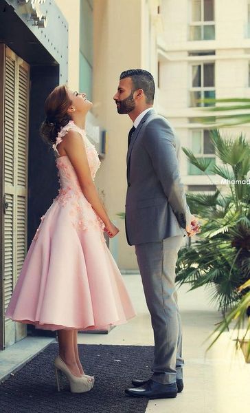 2020 amazing blush pink wedding dresses tea length hand made flowers lace high neck cap sleeve african black girl wedding reception bridal, White
2020 amazing blush pink wedding dresses tea length hand made flowers lace high neck cap sleeve african black girl wedding reception bridal, White