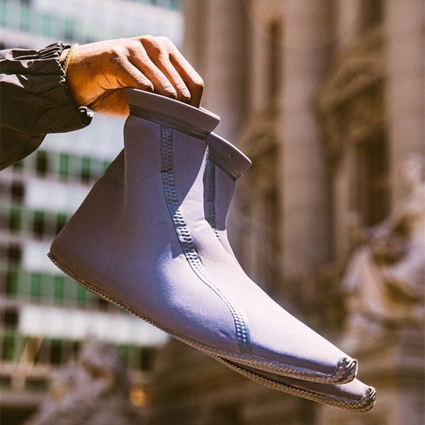 2019 Coachella Scuba Adlt Kanye West Новые сапоги Мужские дизайнерские туфли Модные повседневные
2019 Coachella Scuba Adlt Kanye West Новые сапоги Мужские дизайнерские туфли Модные повседневные