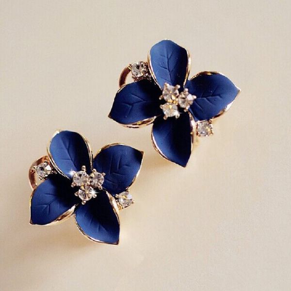 2020 new fashion women's simulated pearl drop earrings cute bowknot dangle earrings for women crystal wedding jewelry wholesaler, Silver
2020 new fashion women's simulated pearl drop earrings cute bowknot dangle earrings for women crystal wedding jewelry wholesaler, Silver
