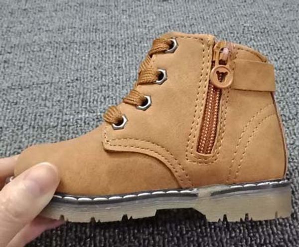 quality 2019 woman brand boots real leather quality pointed flat shoes ankle boots martin boots fashion boot with box u27, Black;grey
quality 2019 woman brand boots real leather quality pointed flat shoes ankle boots martin boots fashion boot with box u27, Black;grey