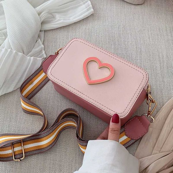fashion girls pink love heart wide shoulder strap small square shoulder bag diagonal cross bag pu leather handbag wallet
fashion girls pink love heart wide shoulder strap small square shoulder bag diagonal cross bag pu leather handbag wallet