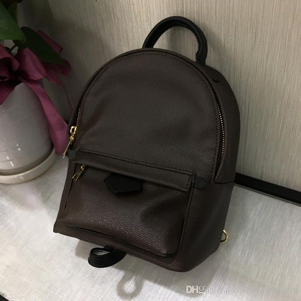 europe and the united states ms. mobile phone pocket new mini small square package fashion simple diagonal single shoulder backpack
europe and the united states ms. mobile phone pocket new mini small square package fashion simple diagonal single shoulder backpack