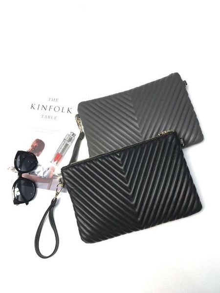 handbag female clutch bag new fashion wave ladies envelope bag female simple wild texture clutch women hand bags
handbag female clutch bag new fashion wave ladies envelope bag female simple wild texture clutch women hand bags