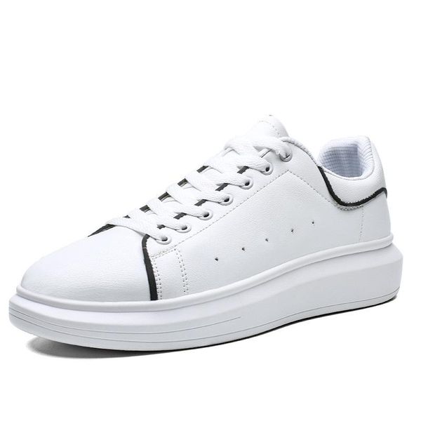 2019 couple shoes autumn new korean leather men's white shoes women's thick bottom lace-up sports casual shoes size 35-44
2019 couple shoes autumn new korean leather men's white shoes women's thick bottom lace-up sports casual shoes size 35-44