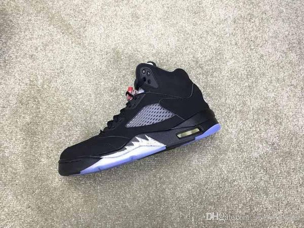 5 og box 5s with black metallic released men women basketball shoes classic style og factory version
5 og box 5s with black metallic released men women basketball shoes classic style og factory version