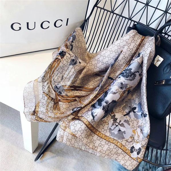 Brand New Designer womans brand Scarf High Quality silk long scarves Classic Floral Printing design womans scarves size 180x90cm A025
Brand New Designer womans brand Scarf High Quality silk long scarves Classic Floral Printing design womans scarves size 180x90cm A025