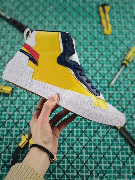 2019 authentic blazer mid high sacai snow beach with the dunk yellow white black legend blue ld waffle bv0072-700 running shoes with box, White;red
2019 authentic blazer mid high sacai snow beach with the dunk yellow white black legend blue ld waffle bv0072-700 running shoes with box, White;red