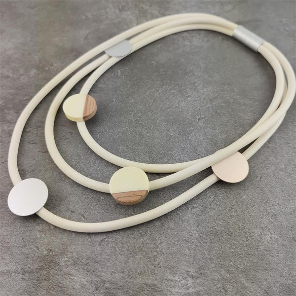germany rubber necklaces women neck jewellery fashion punk gothic necklace simple choker for summer dress, Silver
germany rubber necklaces women neck jewellery fashion punk gothic necklace simple choker for summer dress, Silver