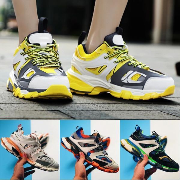 2019 designer triple s track 3.0 release tess s paris gomma maille black low track 3m casual shoes clunky designer sneaker 
2019 designer triple s track 3.0 release tess s paris gomma maille black low track 3m casual shoes clunky designer sneaker