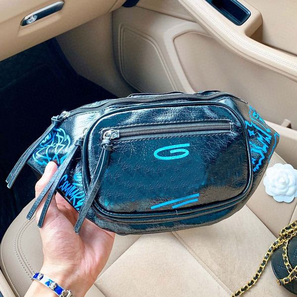 womens crossbody bag belt bag fannypack fashion graffiti waist bag oil wax leather women handbags patchwork ing
womens crossbody bag belt bag fannypack fashion graffiti waist bag oil wax leather women handbags patchwork ing