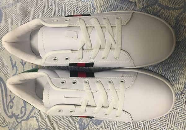 2019 new spring women ace embroidery bee small white shoes for men and women casual walking shoes women men sneakers size 36-44, Black
2019 new spring women ace embroidery bee small white shoes for men and women casual walking shoes women men sneakers size 36-44, Black