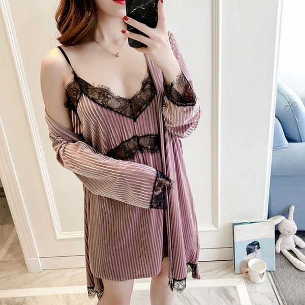 winter women pajamas set gold velvet robe gown set autumn lace sling 2 peices women sleepwear pajamas bathrobe, Black;red
winter women pajamas set gold velvet robe gown set autumn lace sling 2 peices women sleepwear pajamas bathrobe, Black;red