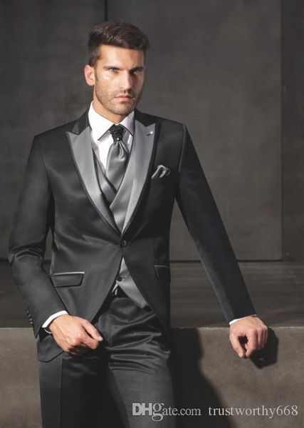 popular one button groomsmen peak lapel groom tuxedos men suits wedding/prom man blazer ( jacket+pants+vest+tie) 606, Black;gray
popular one button groomsmen peak lapel groom tuxedos men suits wedding/prom man blazer ( jacket+pants+vest+tie) 606, Black;gray