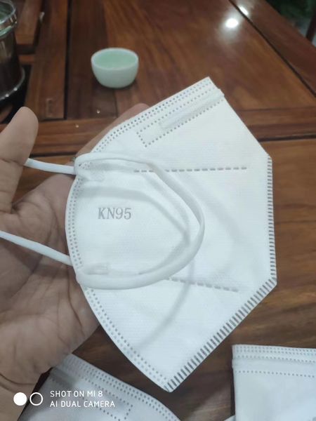 kn95 masks with ce fda filter pm2.5 n95 masks respirator masque mouth face mask dustproof protective anti-bacterial mascherine ffp2
kn95 masks with ce fda filter pm2.5 n95 masks respirator masque mouth face mask dustproof protective anti-bacterial mascherine ffp2