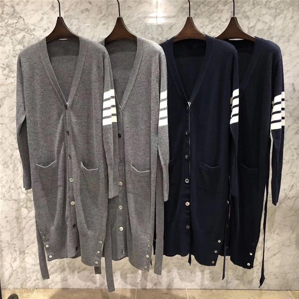 100% шерсть мериноса трикотаж т.б. thom engineered 4-бар, рычаг нашивки расслабленным нужным длиной до колен длинный кардиган с поясом v-обр, White;black
100% шерсть мериноса трикотаж т.б. thom engineered 4-бар, рычаг нашивки расслабленным нужным длиной до колен длинный кардиган с поясом v-обр, White;black