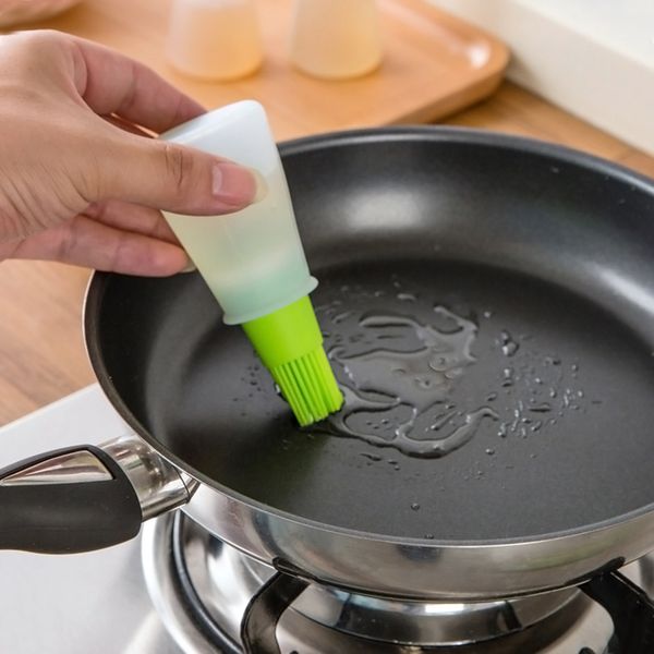 barbecue transaprent oil bottle brushes high temperature random silicone baking cakes brush kitchen tool color jams gr d4a3
barbecue transaprent oil bottle brushes high temperature random silicone baking cakes brush kitchen tool color jams gr d4a3