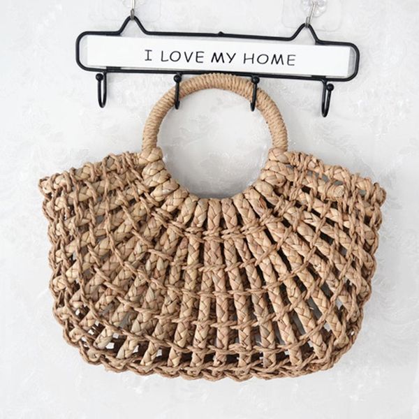 hollow out straw woven bag women's fashionable retro moon shape handbag summer beach bag
hollow out straw woven bag women's fashionable retro moon shape handbag summer beach bag