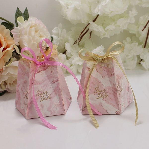 50pcs kawaii star shaped wedding candy boxes paper gift cases 5.8*9cm wedding favor box and bag sweet gift candy boxes tableware
50pcs kawaii star shaped wedding candy boxes paper gift cases 5.8*9cm wedding favor box and bag sweet gift candy boxes tableware