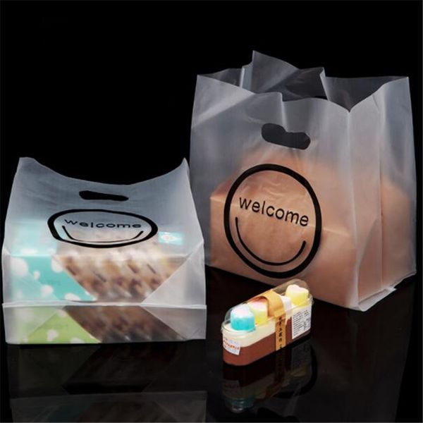 50pcs/lot plastic gift bag jewelry boutique packaging bags plastic shopping bags with handle welcome pouches present carry
50pcs/lot plastic gift bag jewelry boutique packaging bags plastic shopping bags with handle welcome pouches present carry