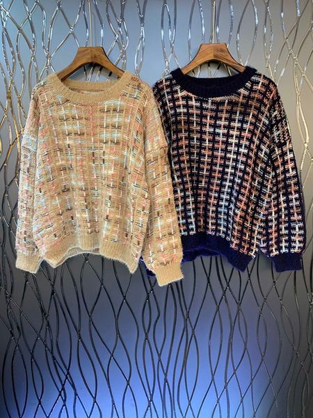 2019 early autumn new women's round collar plaid knitted decorative loose-sleeved sweater knitted shirt 1004, White;black
2019 early autumn new women's round collar plaid knitted decorative loose-sleeved sweater knitted shirt 1004, White;black