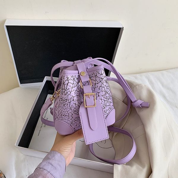 small pu leather bucket bags for women 2020 fashion summer belt design shoulder handbags female travel cross body bag
small pu leather bucket bags for women 2020 fashion summer belt design shoulder handbags female travel cross body bag