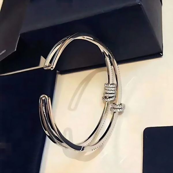 europe and the united states big double ring full diamond activity small circle open bracelet high-end s925 pure silver micro inlaid zircon, Black
europe and the united states big double ring full diamond activity small circle open bracelet high-end s925 pure silver micro inlaid zircon, Black